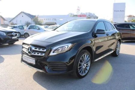 Mercedes-Benz GLA Klasse *NAVIGACIJA,LED,KAMERA*